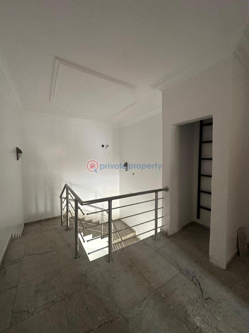 4 bedroom House For Rent Lekki Phase 1 Lagos - 9