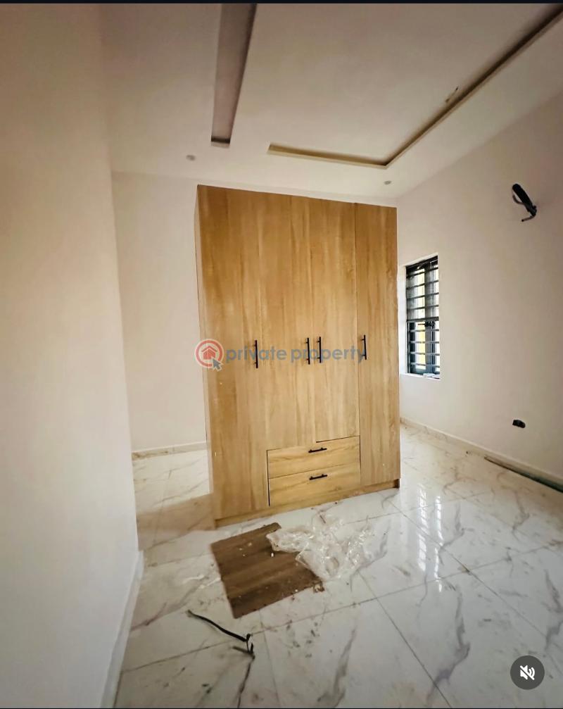 4 bedroom Detached Duplex For Sale Magodo GRA Phase 1 Ojodu Lagos - 2