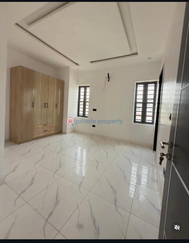 4 bedroom Detached Duplex For Sale Magodo GRA Phase 1 Ojodu Lagos - 1