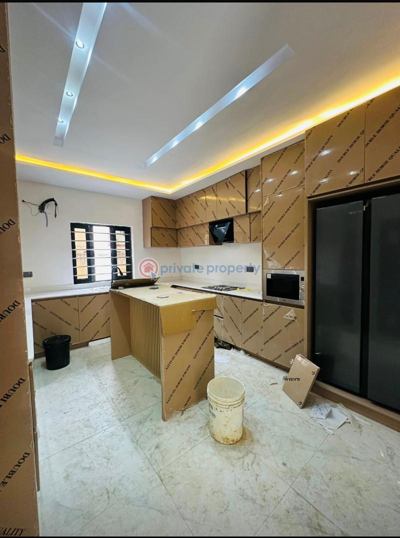 4 bedroom Duplex For Sale Magodo Phase One Magodo Kosofe/Ikosi Lagos - 2