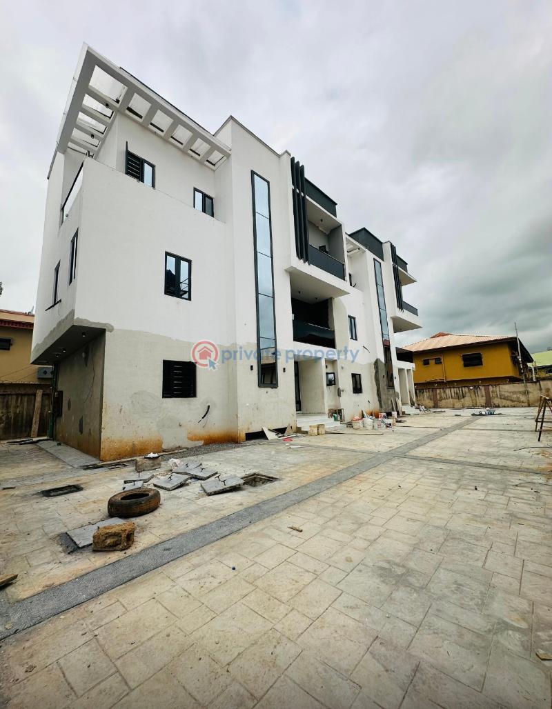 4 bedroom Duplex For Sale Magodo Phase One Magodo Kosofe/Ikosi Lagos - 0