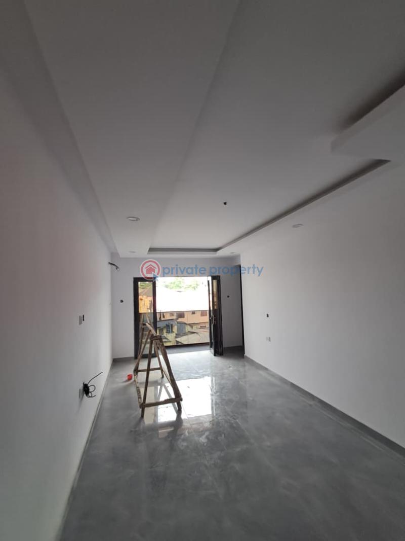 4 bedroom House For Sale Ogudu Valley Estate Ogudu Lagos - 10