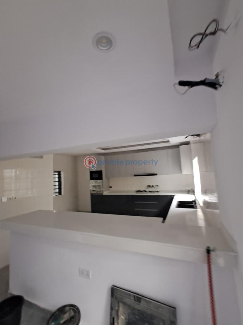4 bedroom House For Sale Ogudu Valley Estate Ogudu Lagos - 4