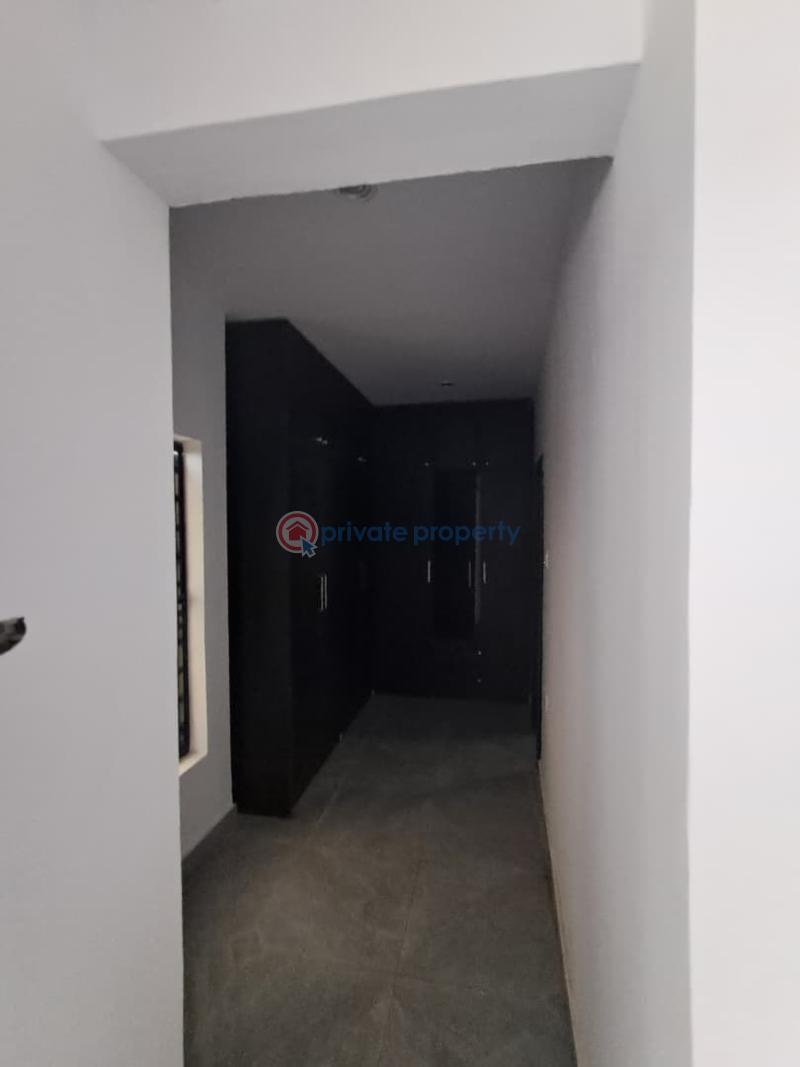 4 bedroom House For Sale Ogudu Valley Estate Ogudu Lagos - 1