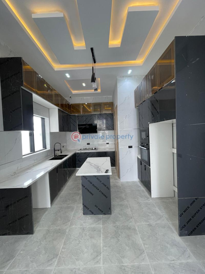 4 bedroom Detached Duplex For Sale Chevron Drive Lekki Lagos - 4