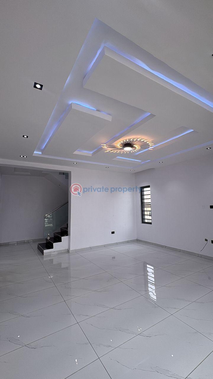 House For Sale Carlton Gate Estate, Akobo, Ibadan Ibadan Oyo - 2