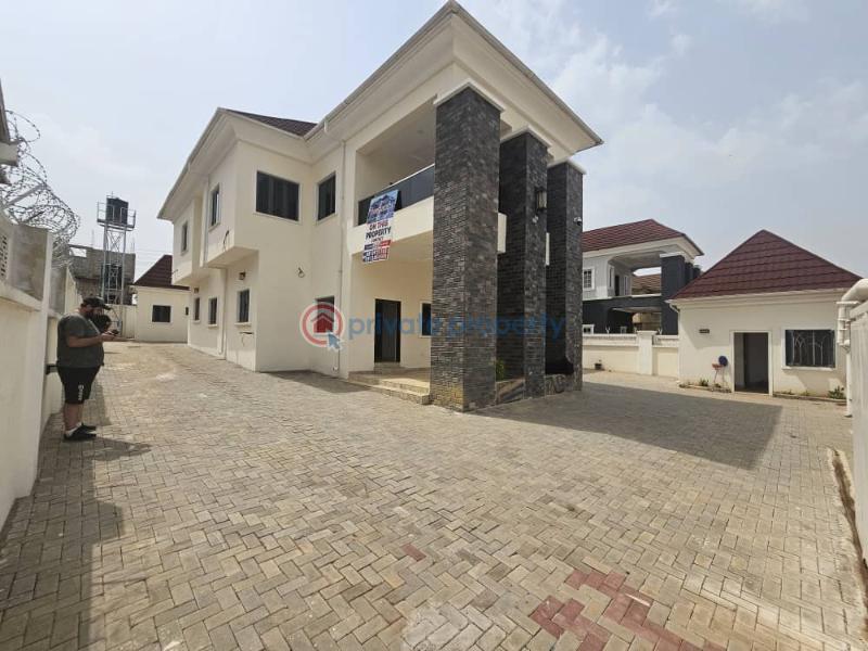 4 bedroom House For Sale Galadimawa Abuja Phase 3  - 1
