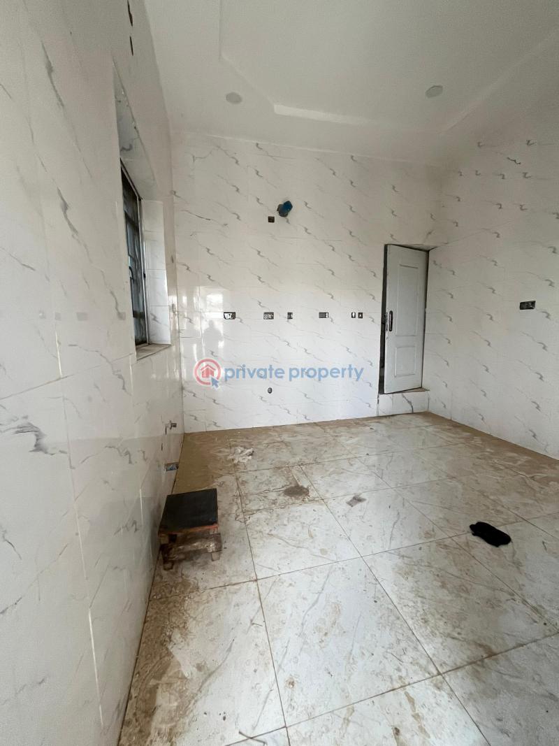 4 bedroom House For Sale Lugbe Abuja Phase 4  - 6