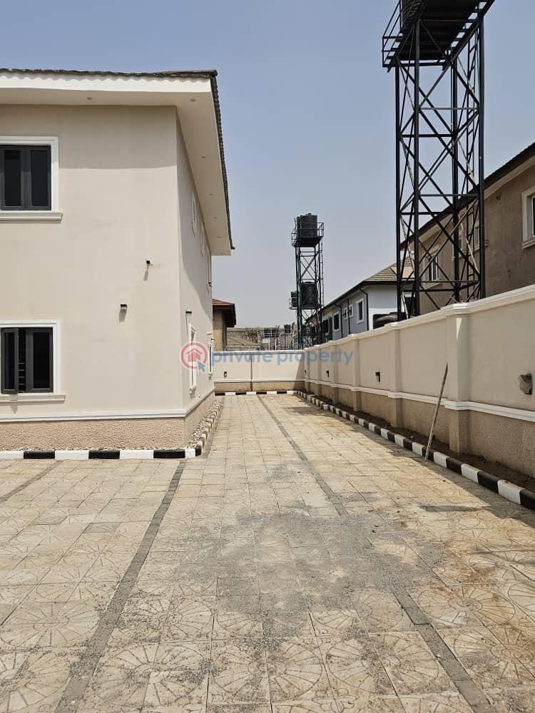 4 bedroom Detached Duplex For Sale Apo Mechanics Apo Abuja Phase 2  - 1
