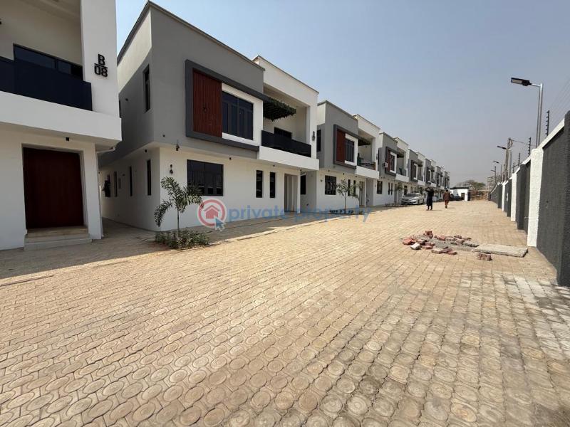 4 bedroom Detached Duplex For Sale Mabuchi Abuja Phase 2  - 1