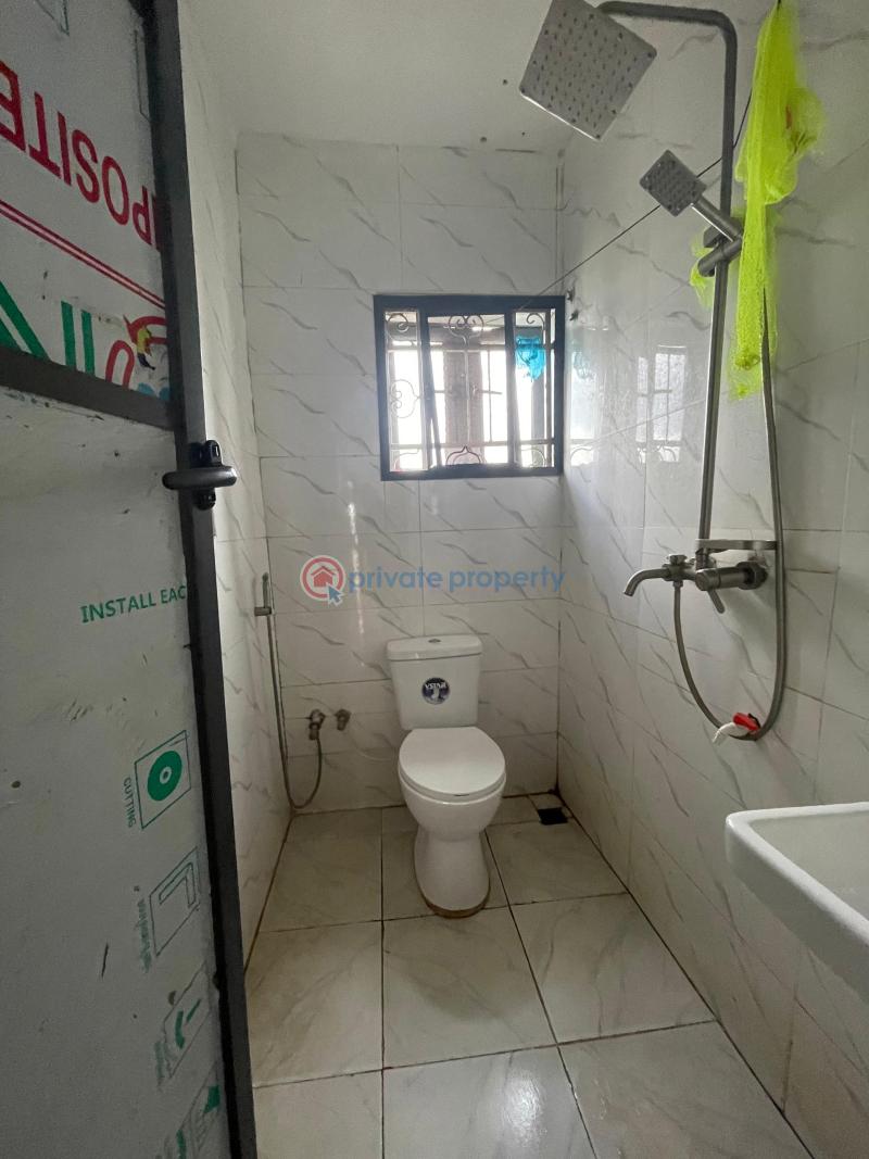 4 bedroom Detached Duplex For Sale Ariyibi Area Apete, Ibadan Ibadan Polytechnic/University of Ibadan Oyo - 1
