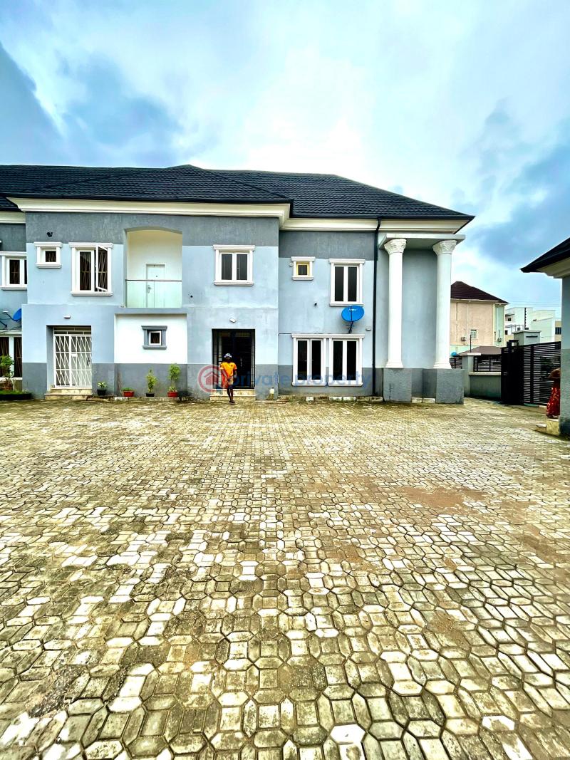 4 bedroom Duplex For Rent Jahi Abuja Phase 2  - 2