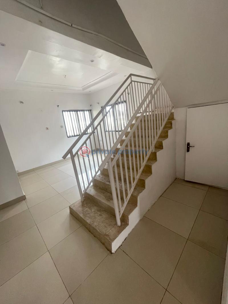 4 bedroom Duplex For Rent Iyaganku Gra, Ibadan Iyanganku Ibadan Oyo - 17