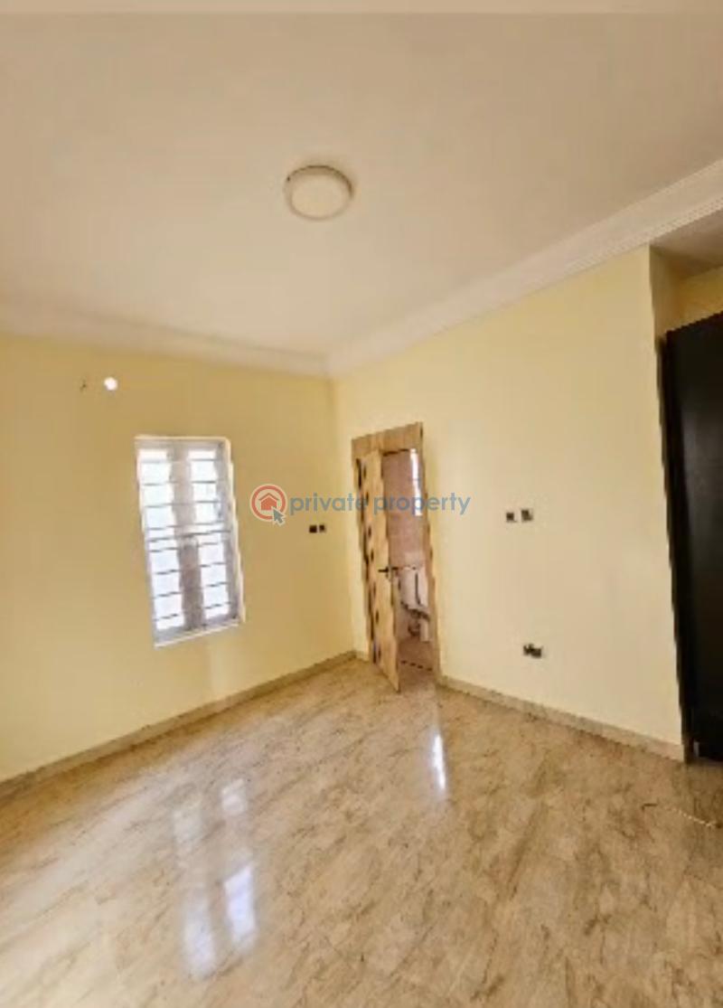 4 bedroom Terrace For Sale Orchid Road Lafiaji Lekki Lagos - 7