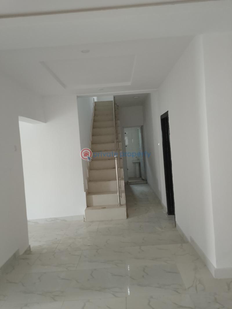6 bedroom Terraced Duplex For Rent Olowotedo Ibafo Ogun area  - 11