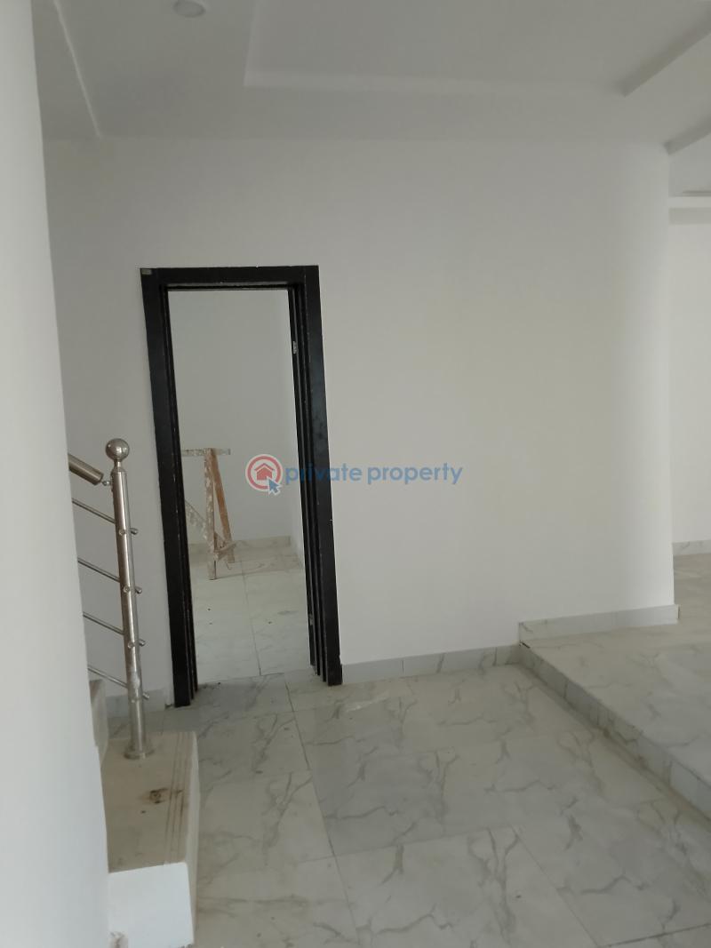 6 bedroom Terraced Duplex For Rent Olowotedo Ibafo Ogun area  - 10