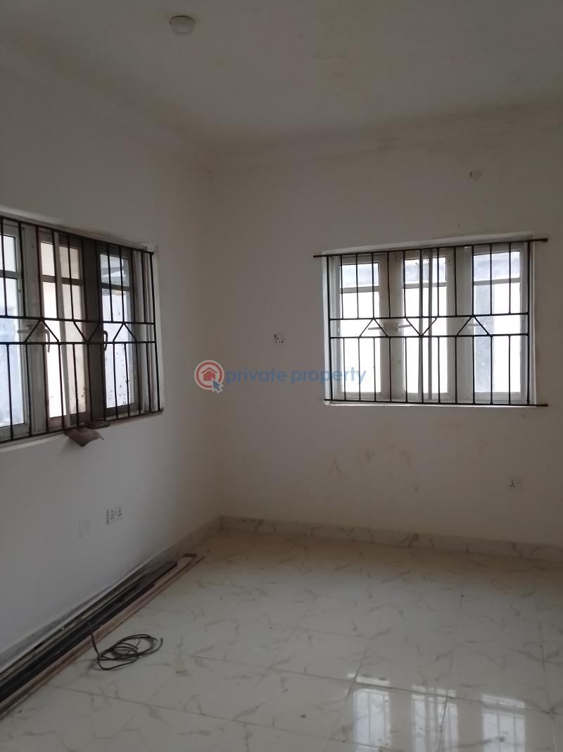 6 bedroom Terraced Duplex For Rent Olowotedo Ibafo Ogun area  - 5
