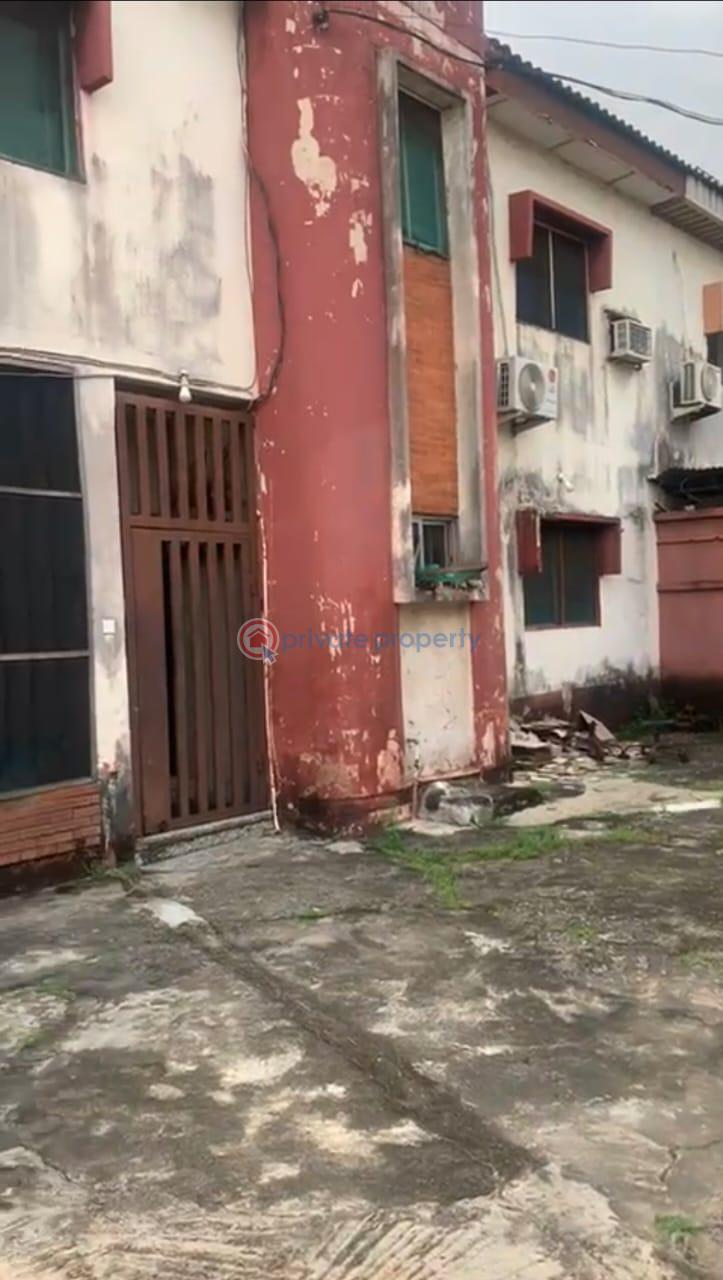 4 bedroom Semi detached Duplex For Sale Raji Rasaki Estate (lsdpc) Amuwo Odofin Lagos - 5