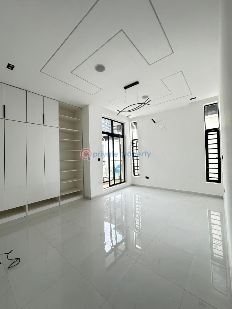4 bedroom Detached Duplex For Sale Orchid Road, Lekki Lagos - 3