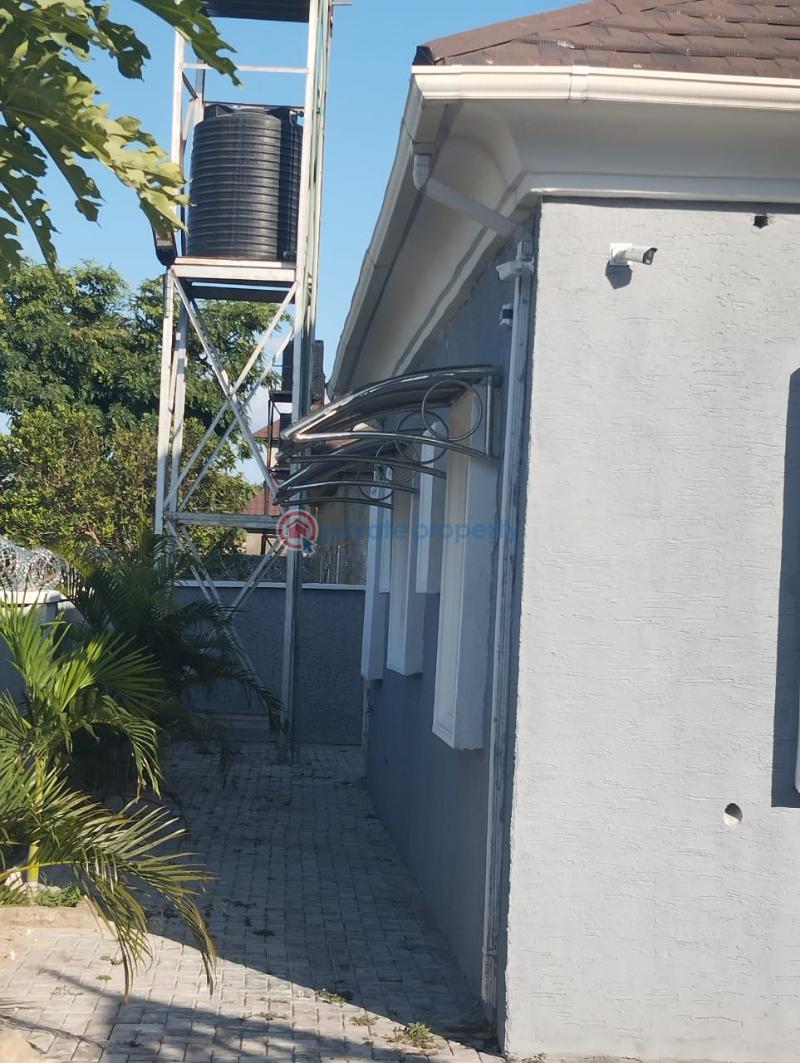 4 bedroom Detached Duplex For Sale Lugbe Abuja Phase 4  - 11