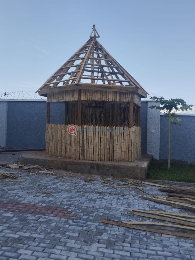 4 bedroom Detached Duplex For Sale Lugbe Abuja Phase 4  - 8