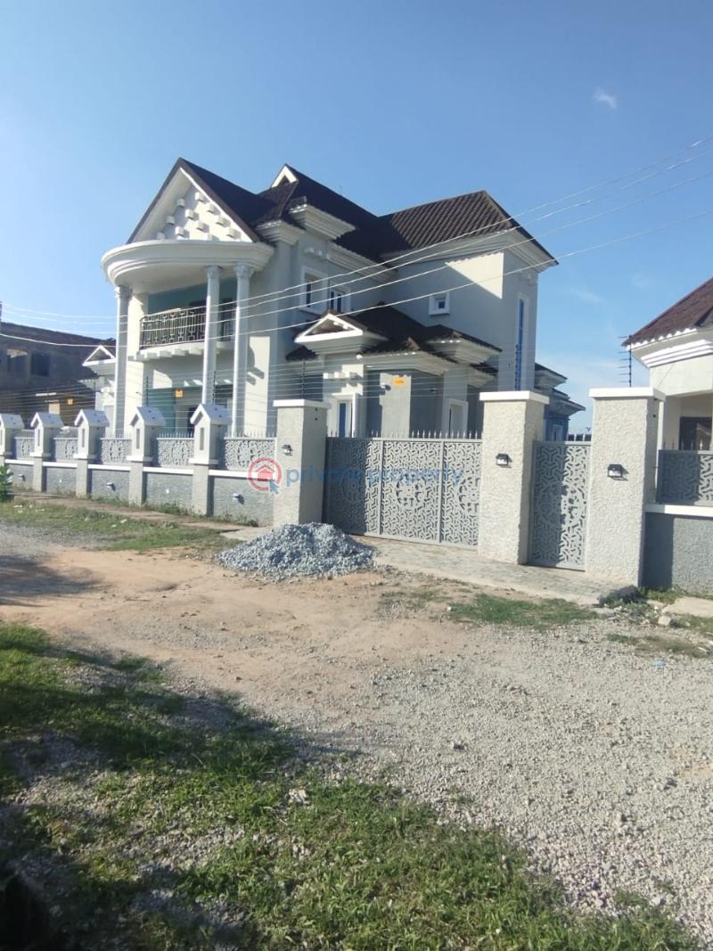 4 bedroom Detached Duplex For Sale Lugbe Abuja Phase 4  - 4