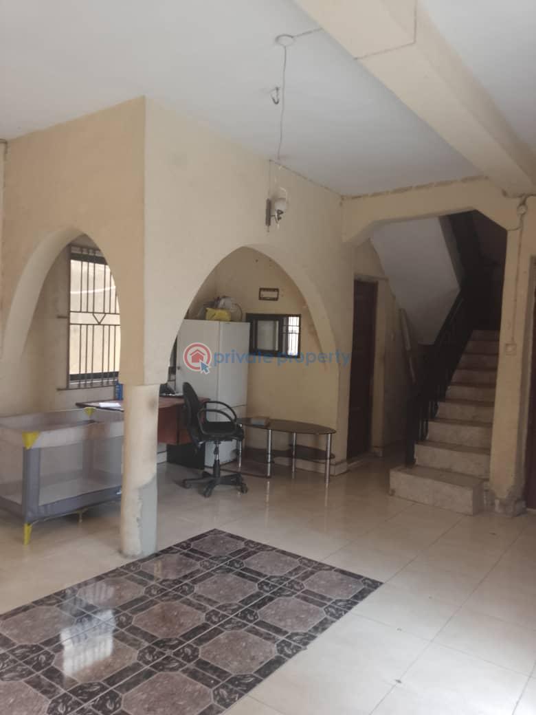 4 bedroom Commercial Property For Rent Lekki Lagos - 10