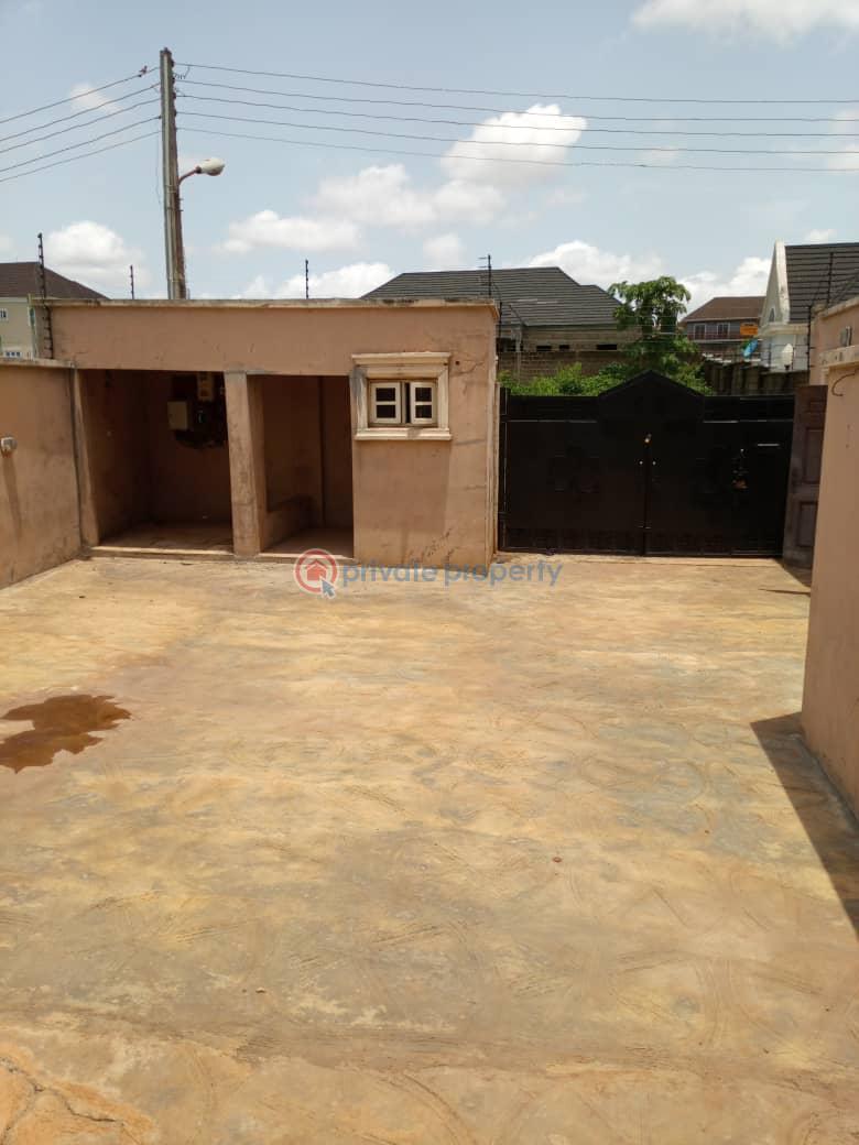 House For Rent Okebadan Estate Akala Way Ibadan Oyo - 3