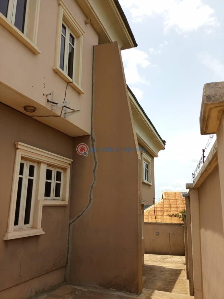 House For Rent Okebadan Estate Akala Way Ibadan Oyo - 2