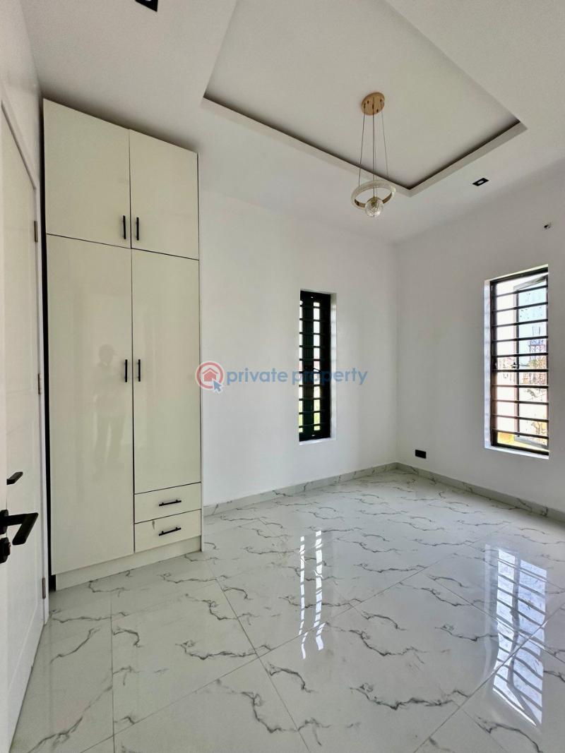 4 bedroom Detached Duplex For Sale Thomas Estate Lekki Phase 2 Lagos - 11