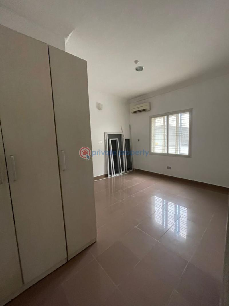 4 bedroom Detached Duplex For Rent Pinock Osapa Lekki Lagos - 28