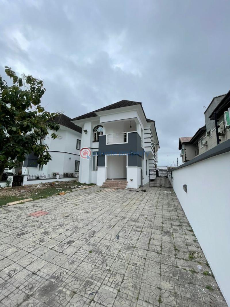 4 bedroom Detached Duplex For Rent Pinock Osapa Lekki Lagos - 20