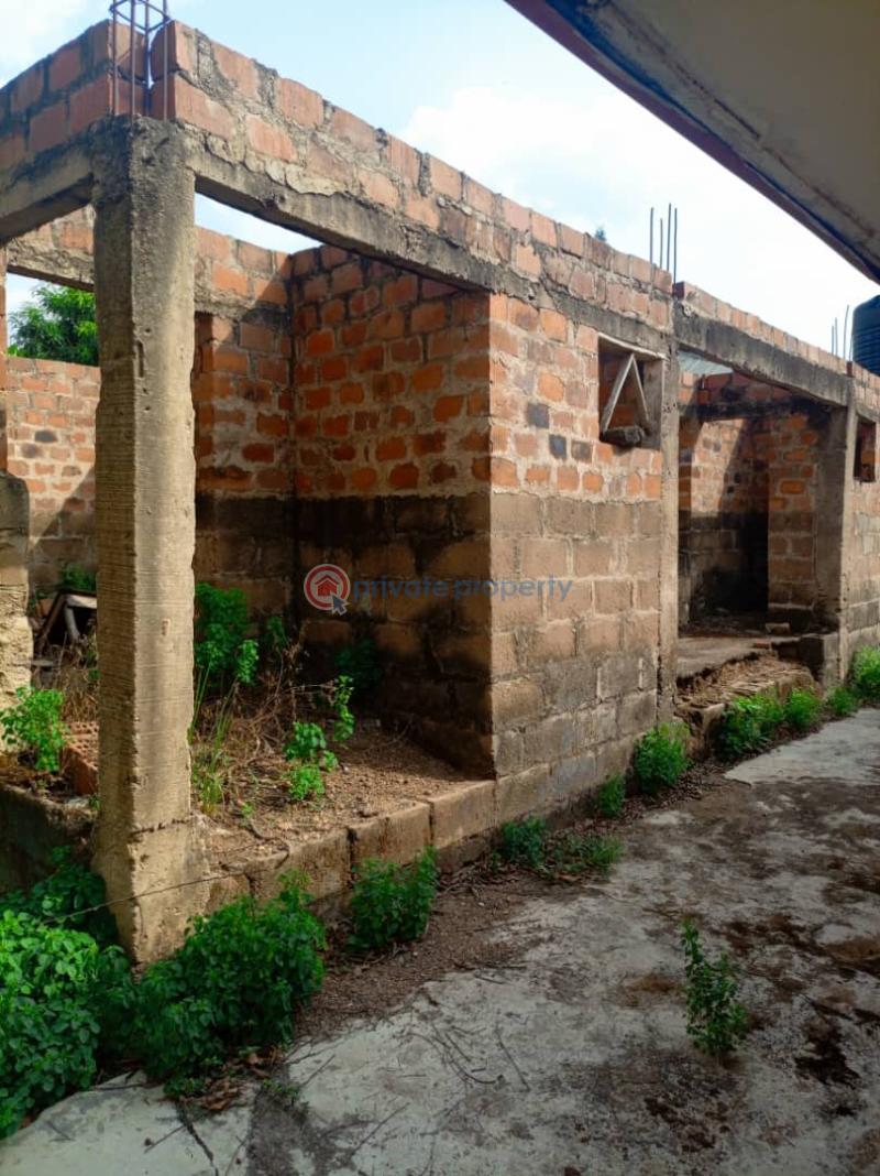 House For Sale 📍ire Akari Main Estate New Felele, Ibadan Ibadan Oyo - 6