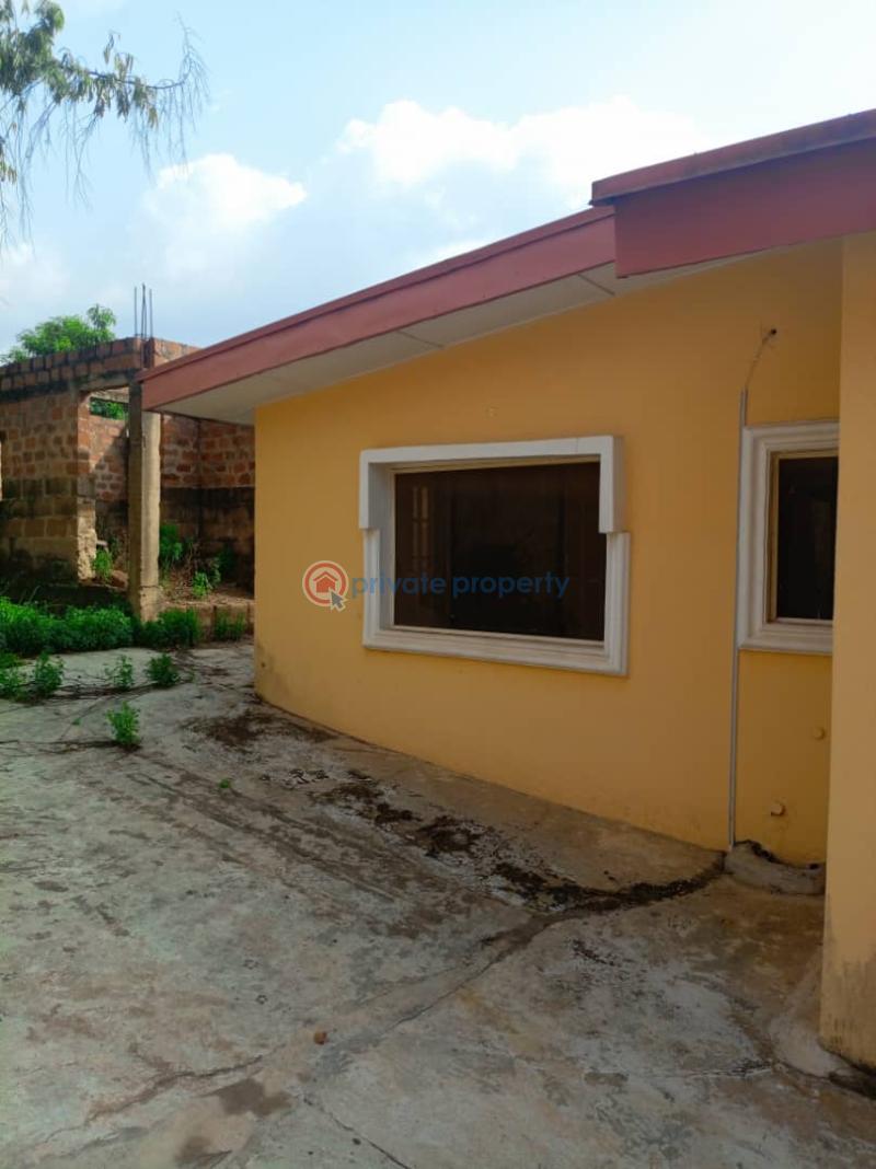 House For Sale 📍ire Akari Main Estate New Felele, Ibadan Ibadan Oyo - 2