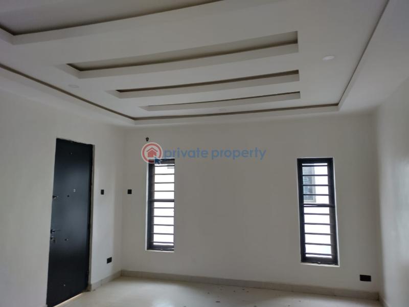 4 bedroom Detached Duplex For Sale Adigun Gra, Beside Bcos, Bashorun Ibadan Oyo - 1