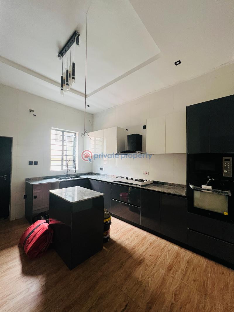 4 bedroom Detached Duplex For Sale Thomas Estate Ajah Lagos - 4