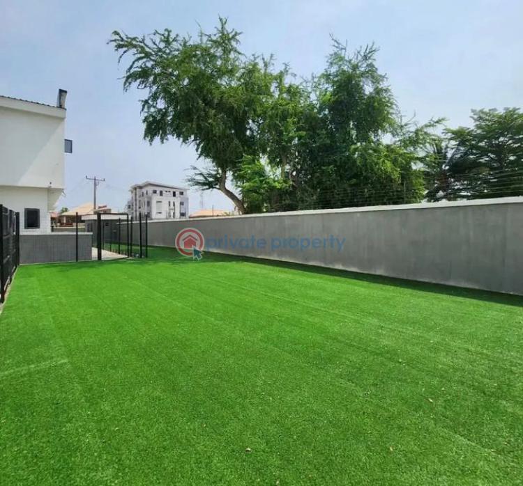 4 bedroom duplex in a secured estate with great ambiance - 9 4 bedroom Terrace For Sale Ologolo Lekki Lagos - 9