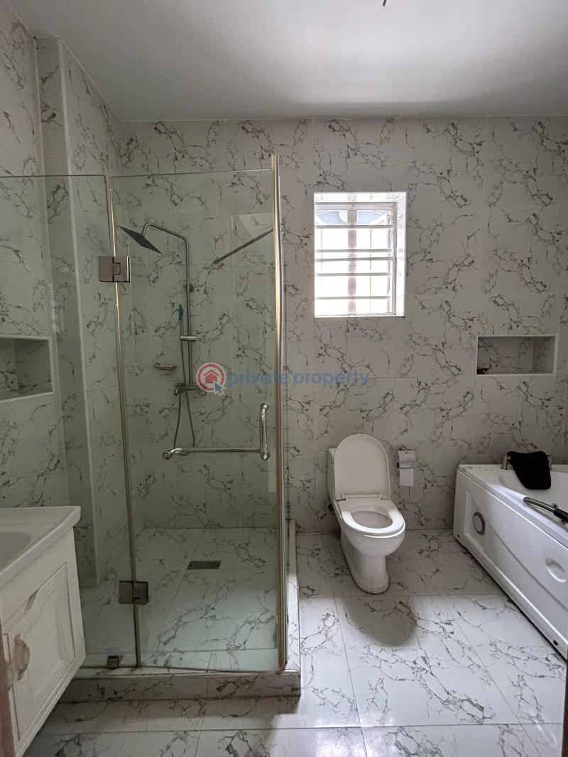 4 bedroom House For Rent Lekki Lagos - 8