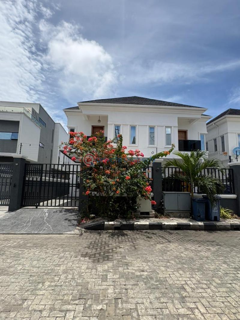 4 bedroom House For Rent Lekki Lagos - 1