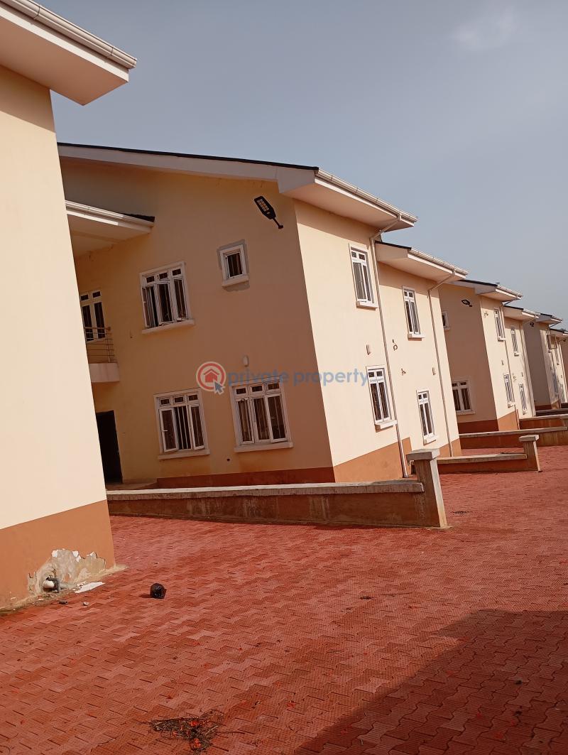 House For Rent Gra Enugu Area  - 3