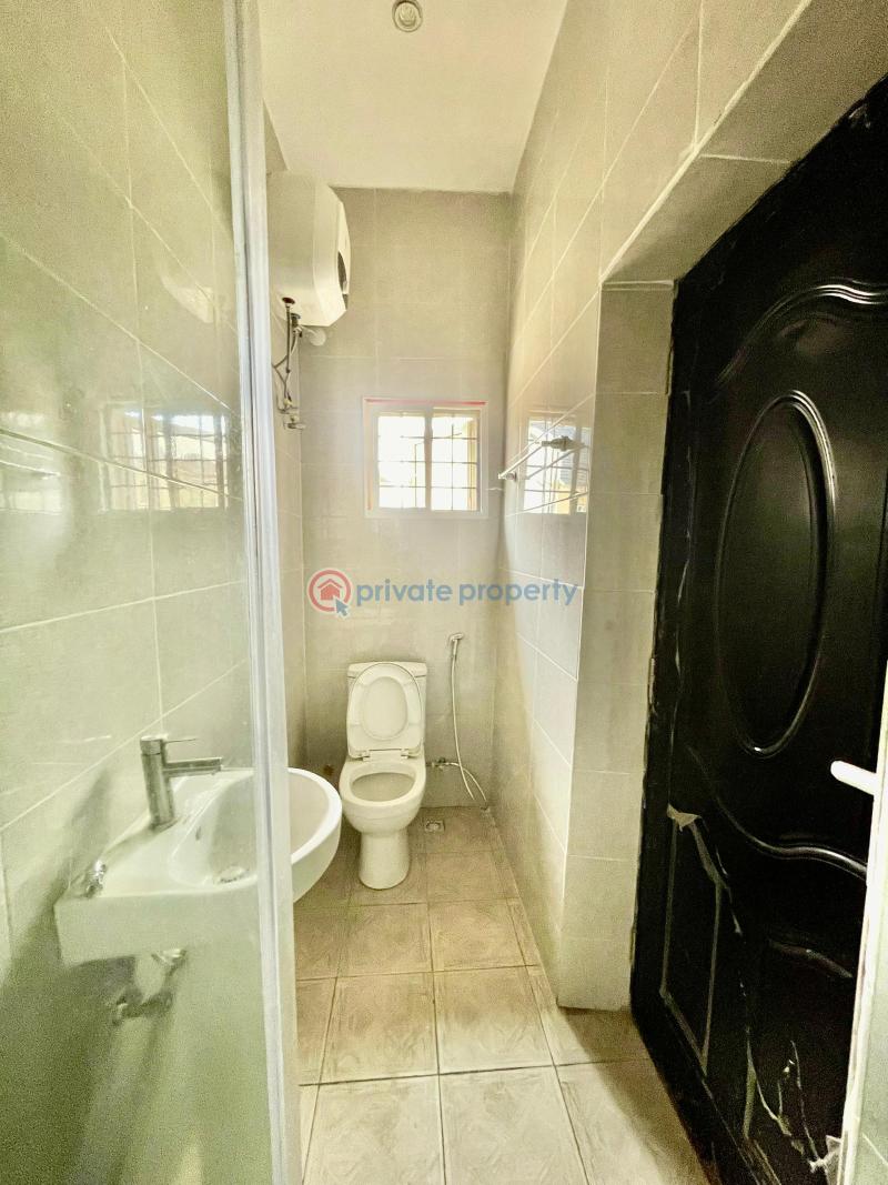 4 bedroom Duplex For Rent Jahi Abuja Phase 2  - 8