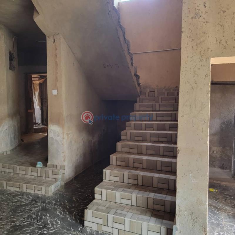 4 bedroom Duplex For Sale Behind Sunrise Mall, Akala Expressway Ibadan Oyo - 3