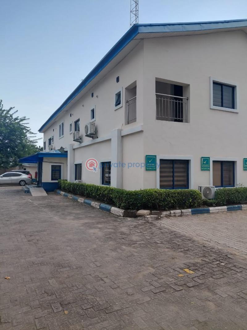 4 bedroom Commercial Property For Rent Old Ikoyi Lagos - 1