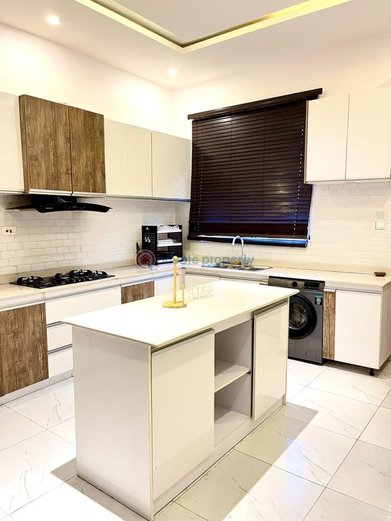 4 bedroom Duplex Short let Ologolo Lekki Lagos - 9