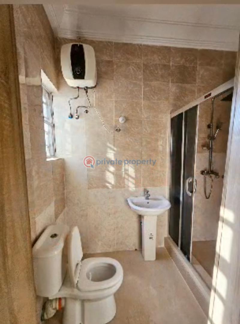 4 bedroom Terrace For Sale Orchid Road Lafiaji Lekki Lagos - 6