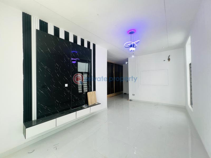 4 bedroom Semi detached Duplex For Sale Ikota Gra Ikota Lekki Lagos - 9