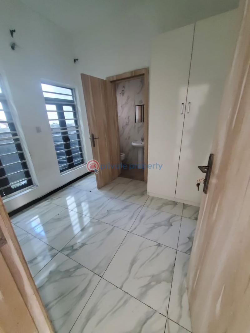 4 bedroom Terraced Duplex For Rent Orchid Road Along Lekki Expressway Lagos - 9