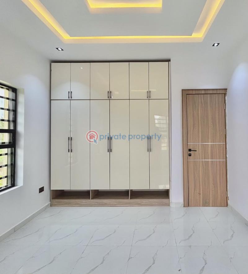 House For Sale Carlton Gate Estate Ibadan Oyo - 5