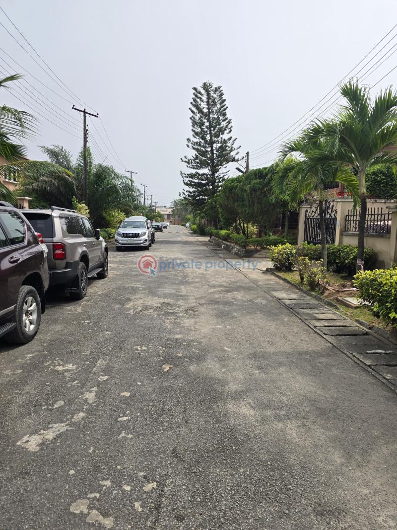 4 bedroom Duplex For Sale Femi Okunnu Phase 2 Drive Lekki Lagos - 4