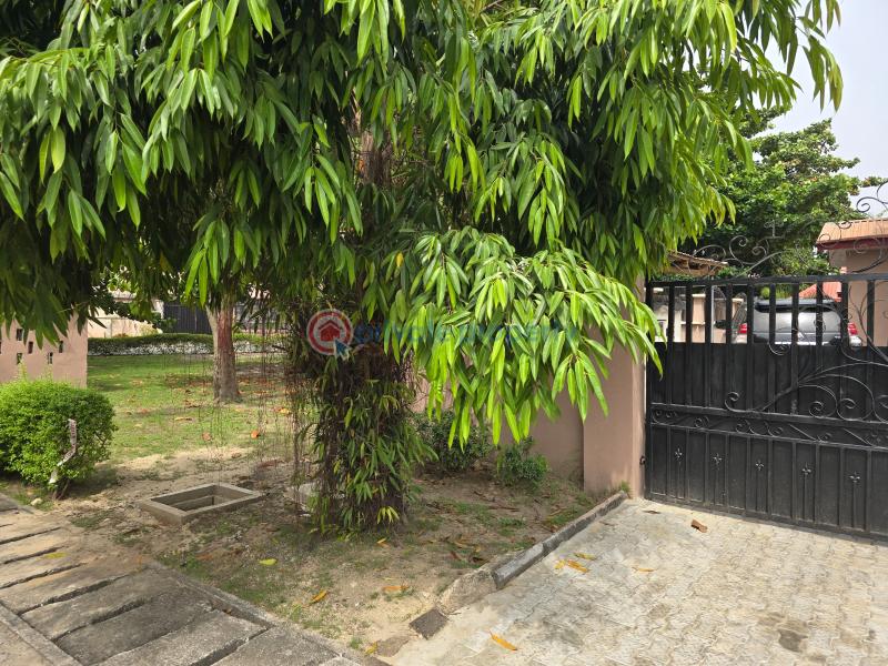 4 bedroom Duplex For Sale Femi Okunnu Phase 2 Drive Lekki Lagos - 2